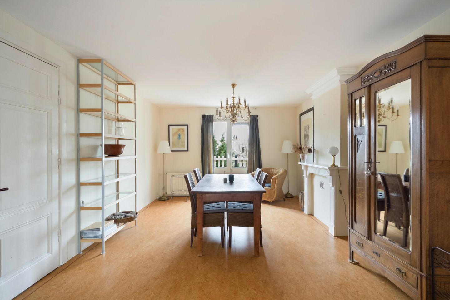 Photo 29 of Hugo de Grootstraat 8-BS