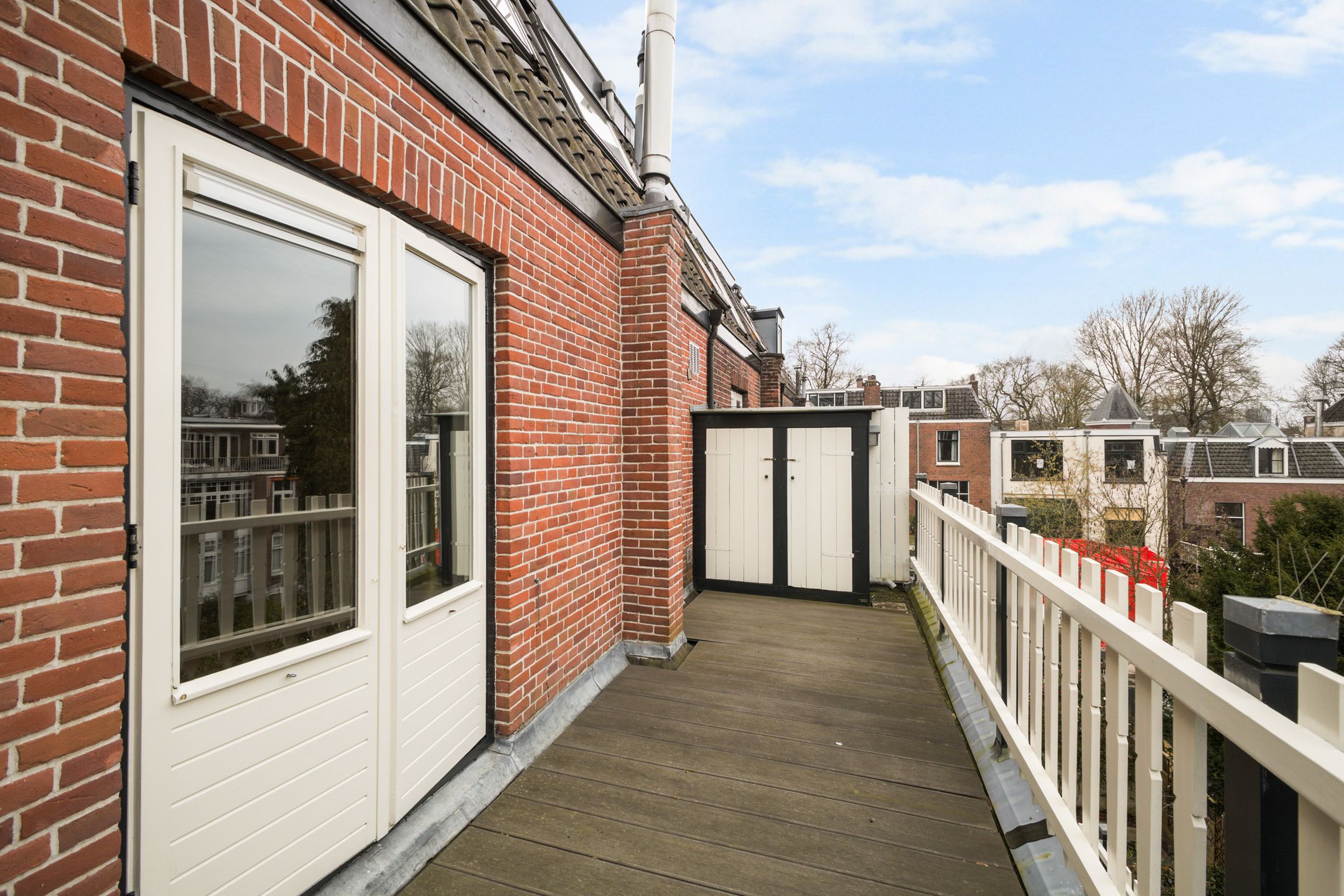 Photo 39 of Hugo de Grootstraat 8-BS