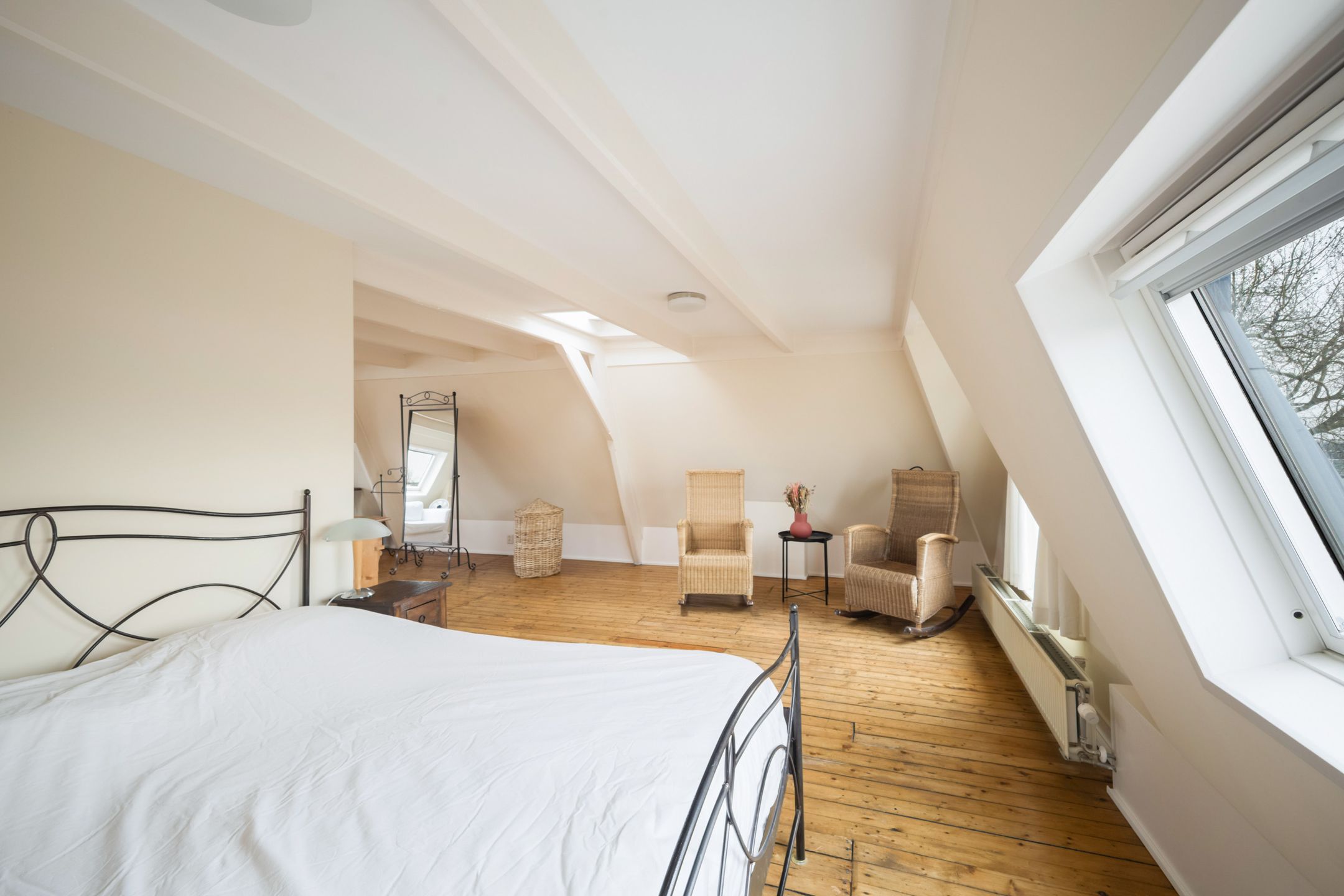 Photo 63 of Hugo de Grootstraat 8-BS