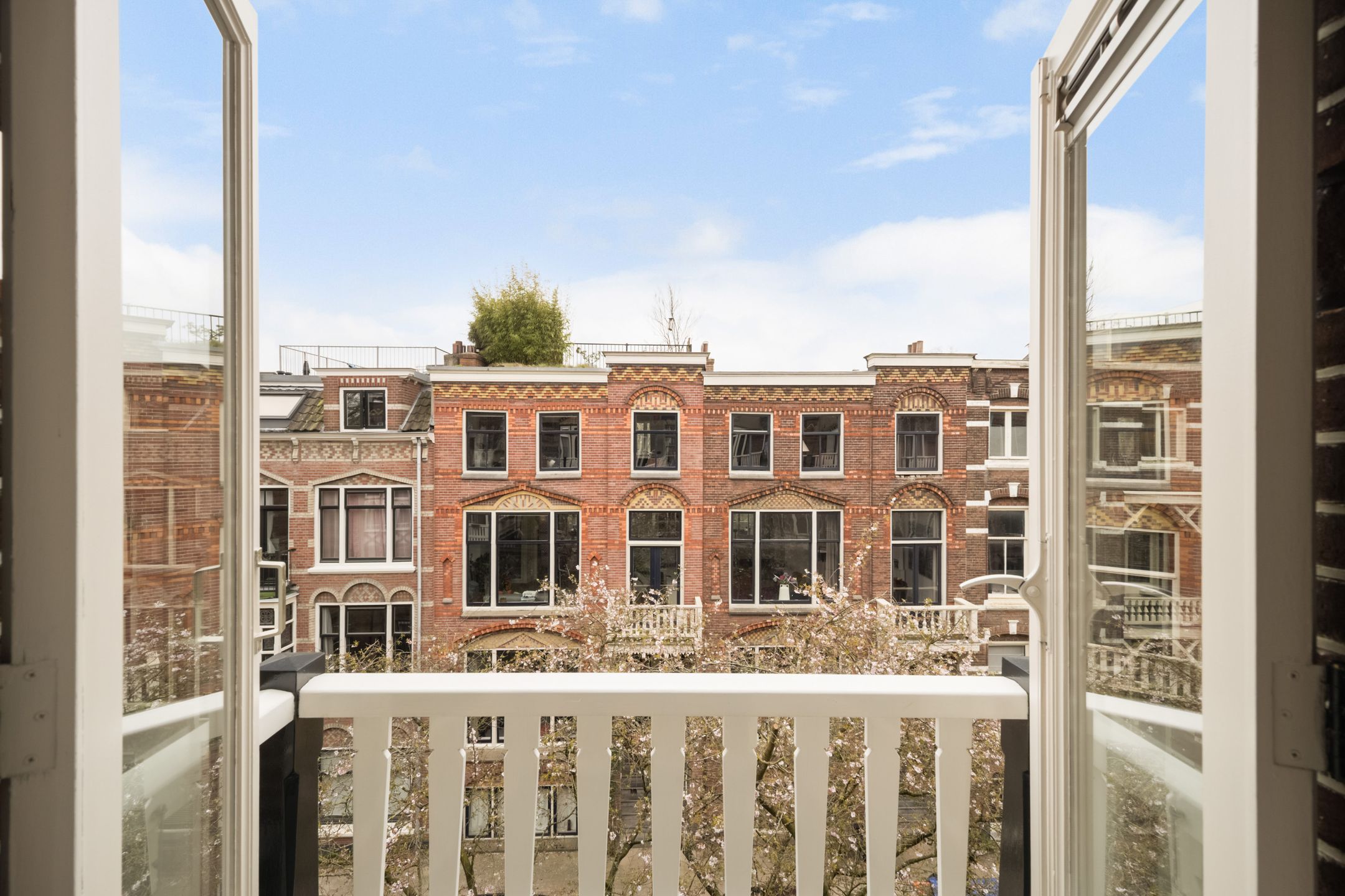 Photo 51 of Hugo de Grootstraat 8-BS