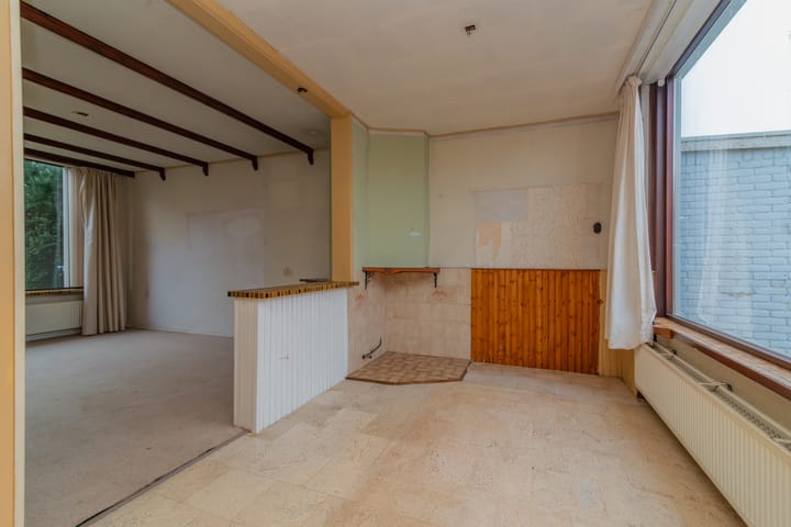 Foto 4 van A.J. van Reststraat 10