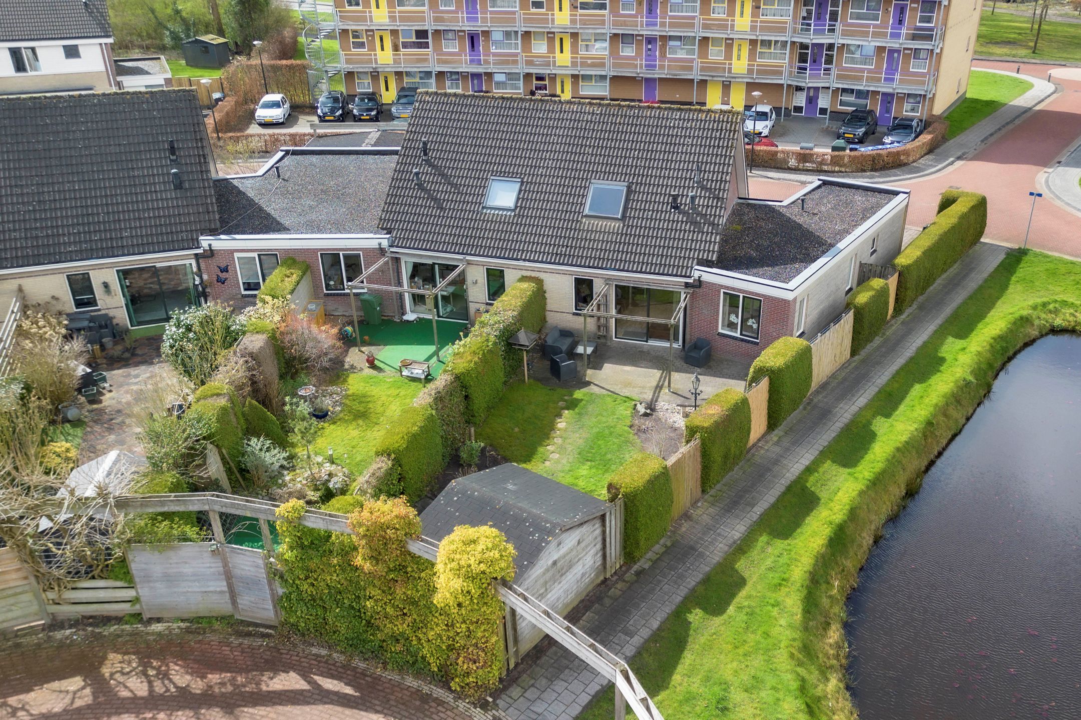 Foto 42 van Iris 27