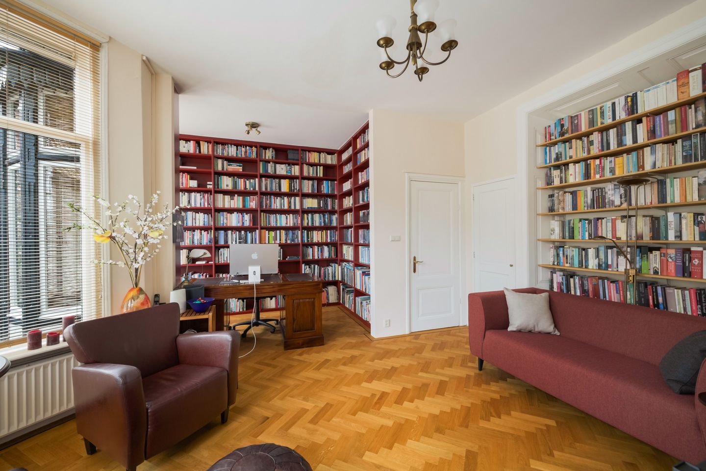 Photo 10 of Hugo de Grootstraat 8-BS