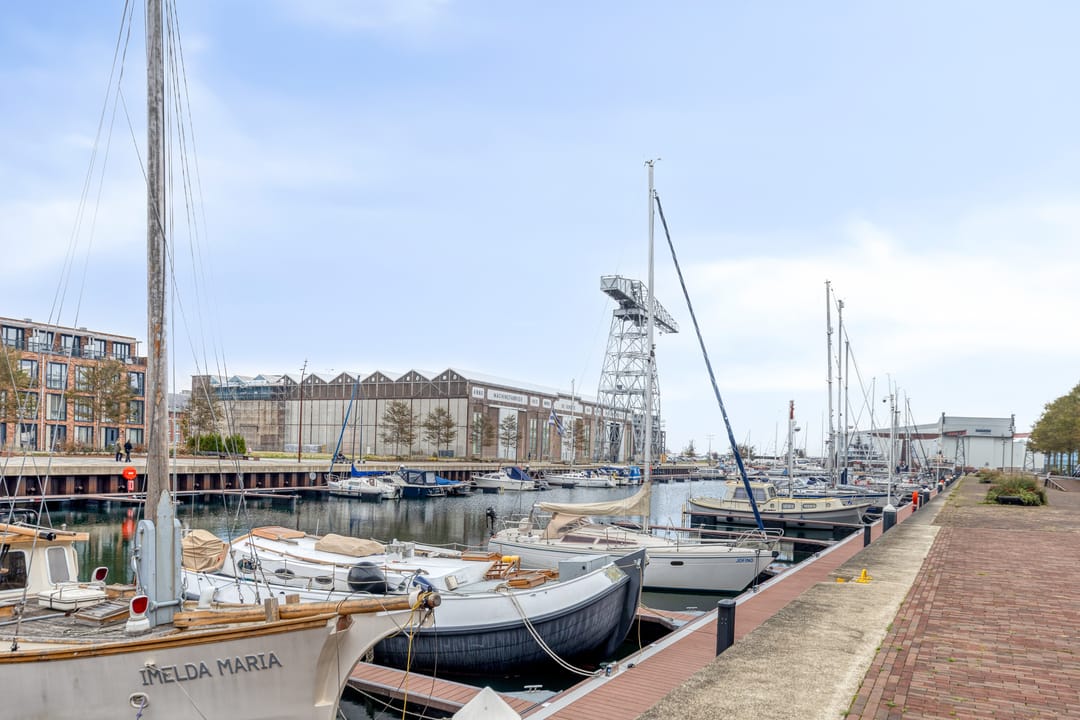 Photo 22 of Wilhelminastraat 16