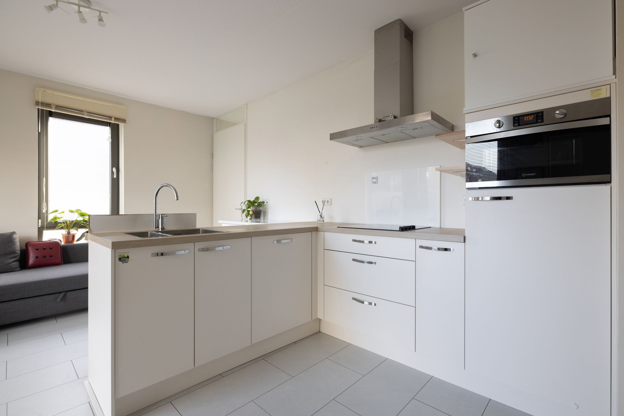 Foto 12 van John Rossweg 8