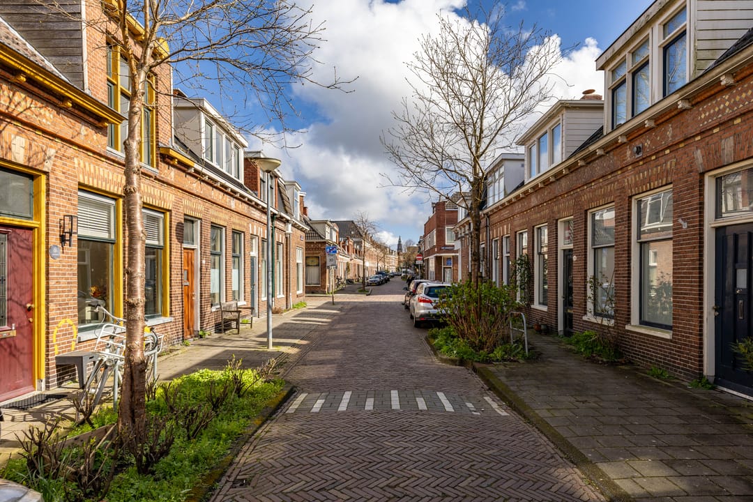 Charming Skipper's House with Rooftop Terrace in Schildersbuurt — 33
