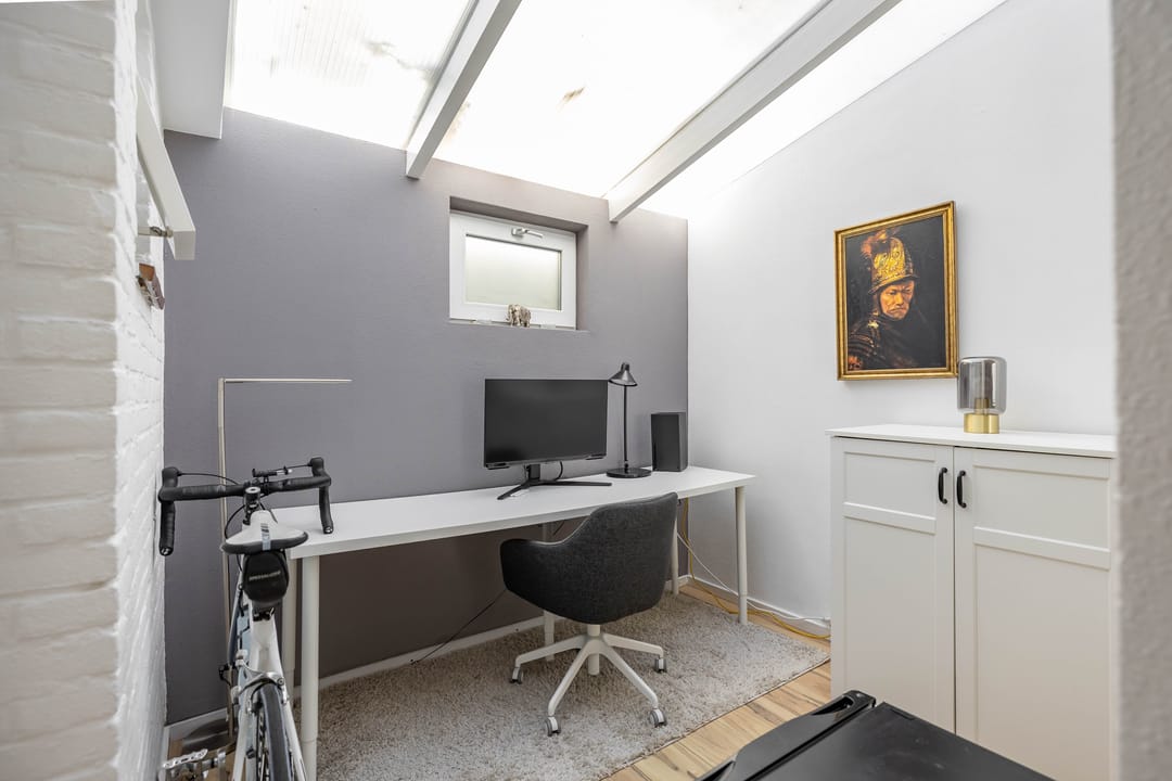 Charming Skipper's House with Rooftop Terrace in Schildersbuurt — 18