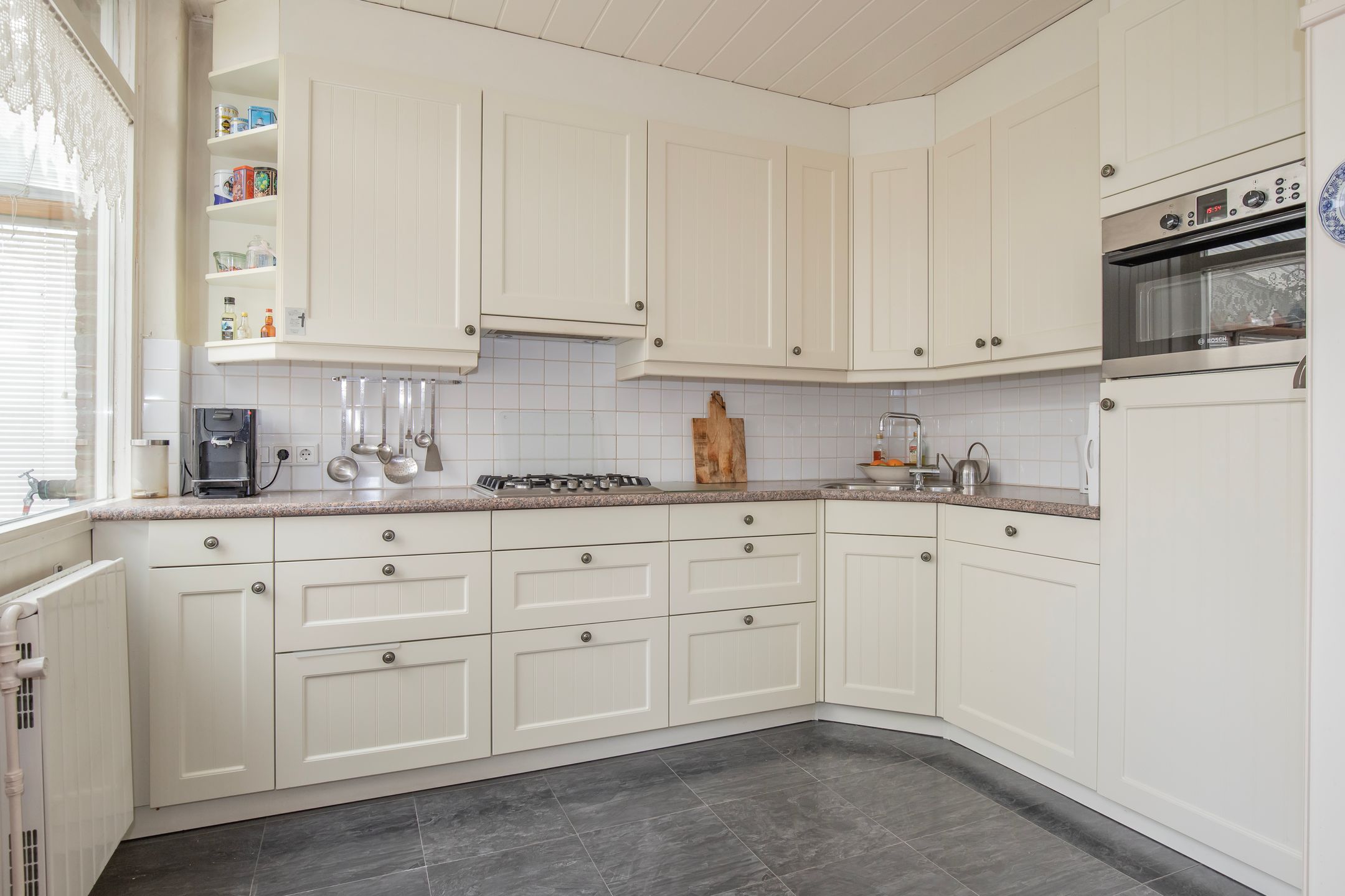 Photo 3 of Koningin Sophiestraat 2