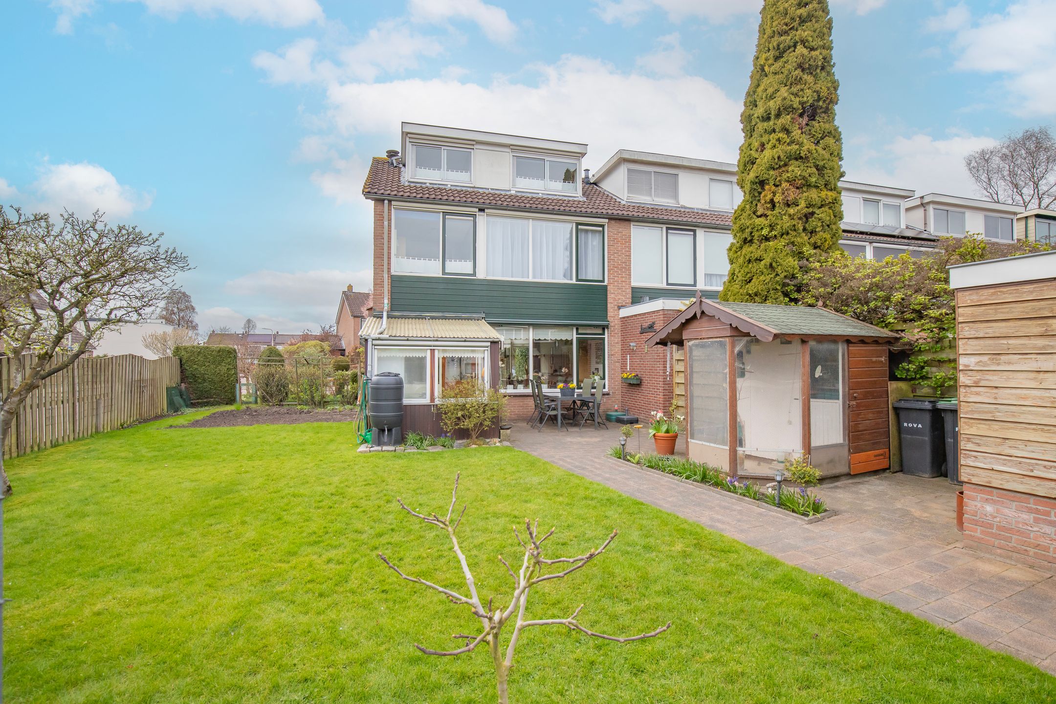 Photo 27 of Koningin Sophiestraat 2