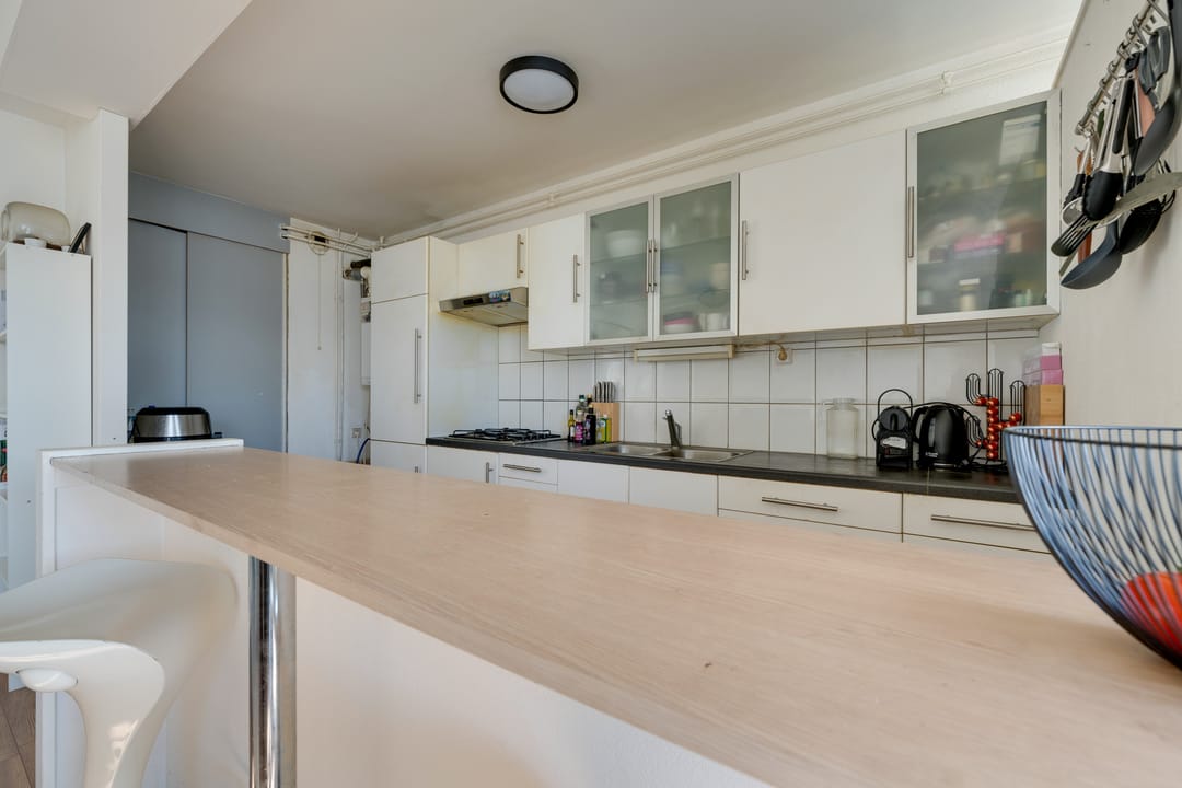 Photo 22 of Eerste Oosterparkstraat 109-C