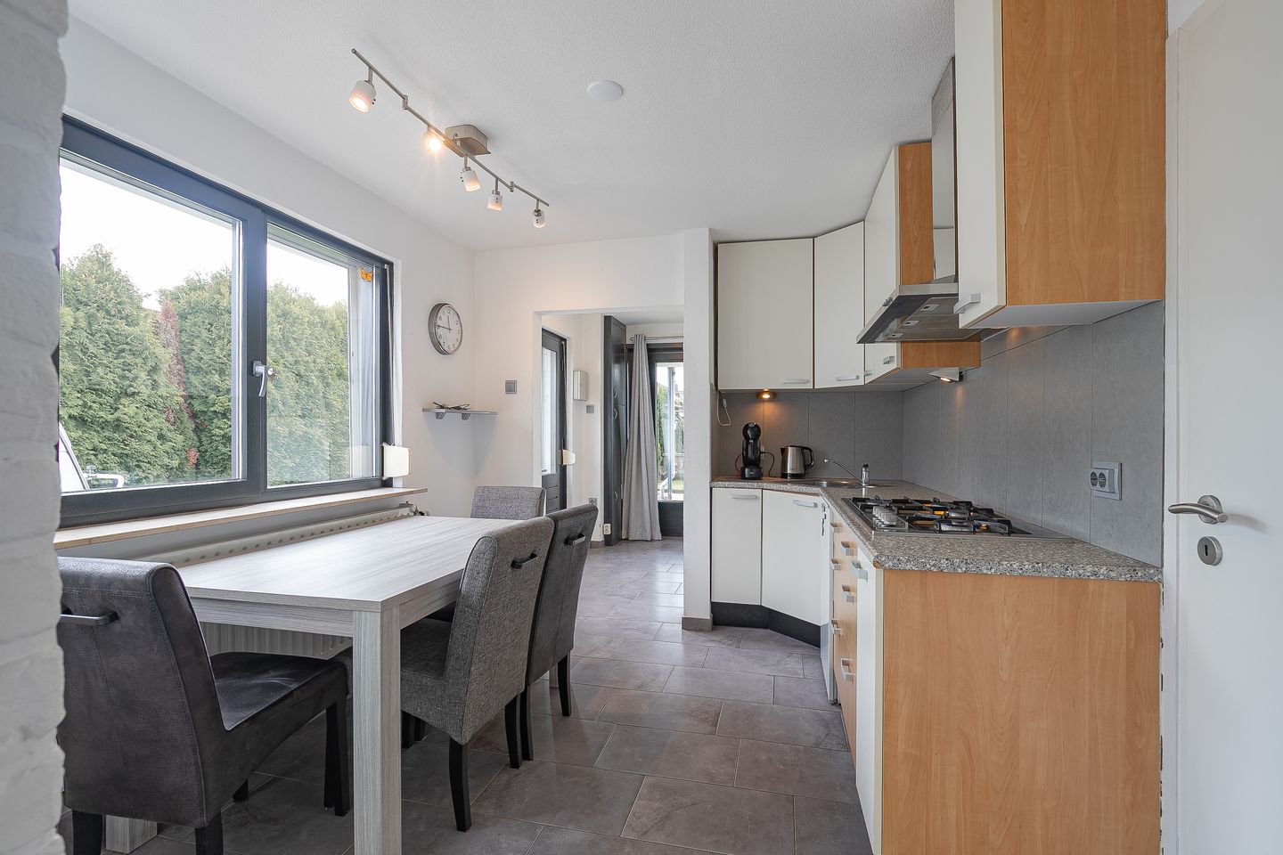 Foto 10 van Hekeleweg 45