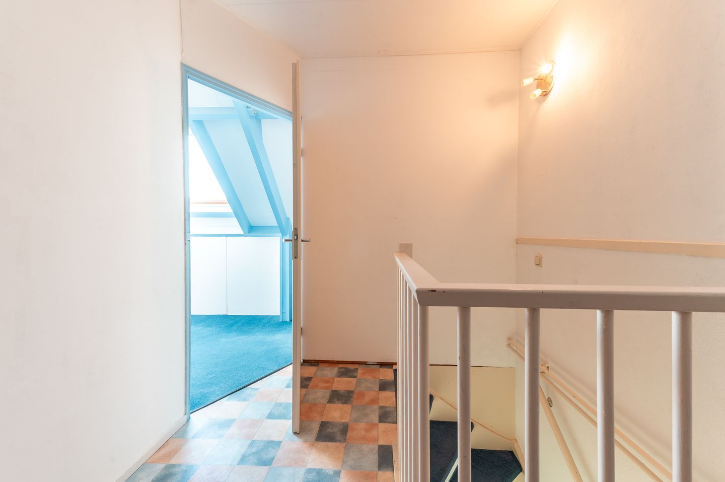 Spacious terraced house with four bedrooms and sunny southeast-facing garden in Almere Buiten — 27