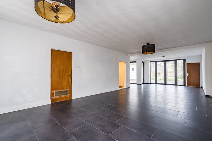 Foto 5 van Maaseikerweg 127