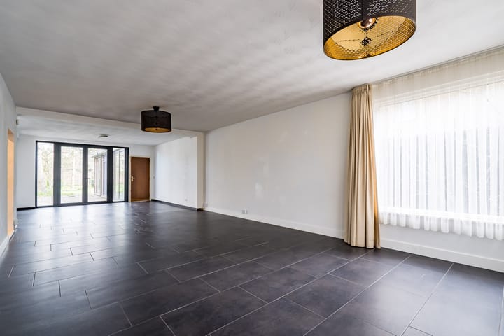 Foto 3 van Maaseikerweg 127