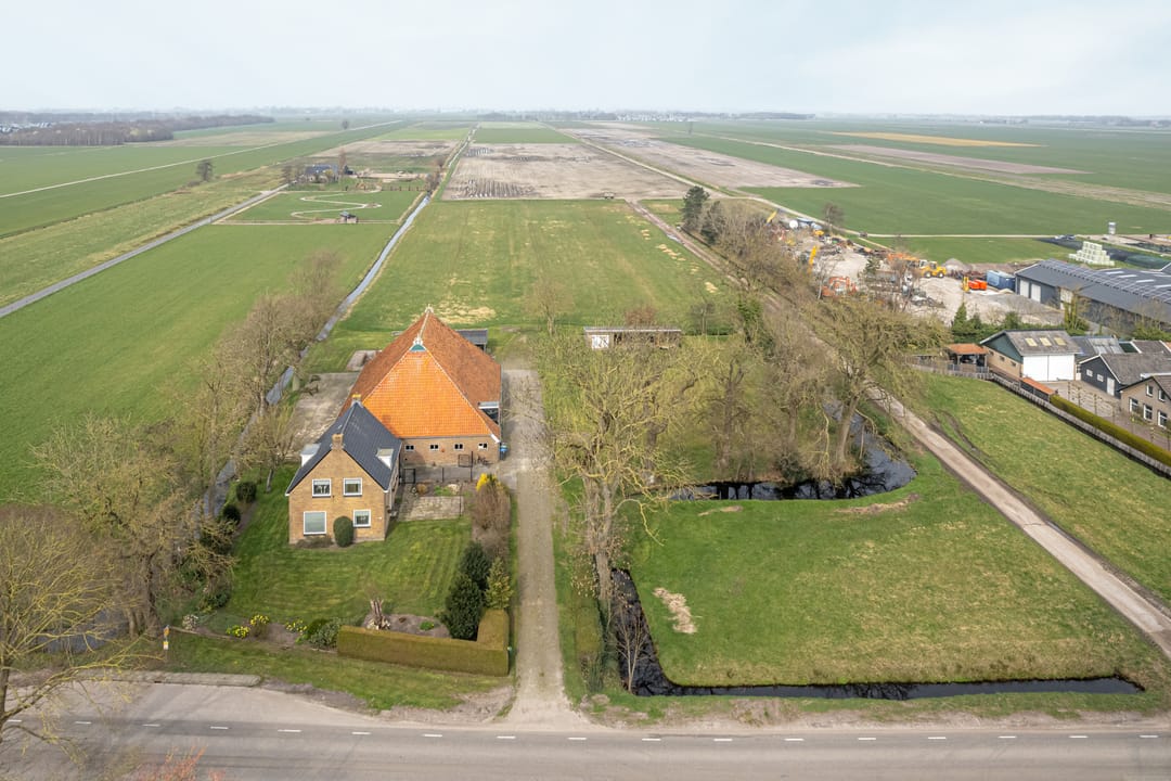 Photo 1 of Scharren 24