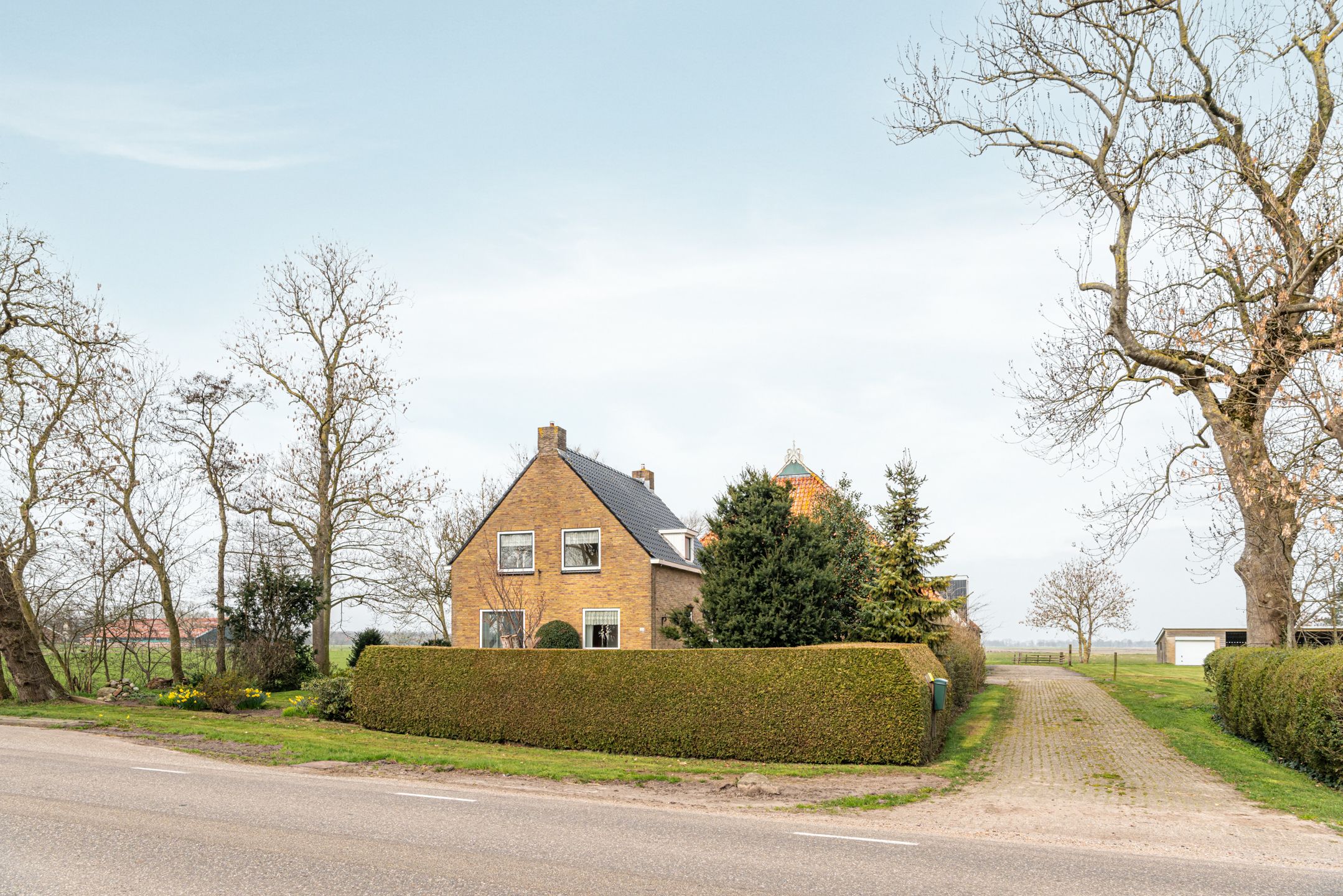 Photo 45 of Scharren 24