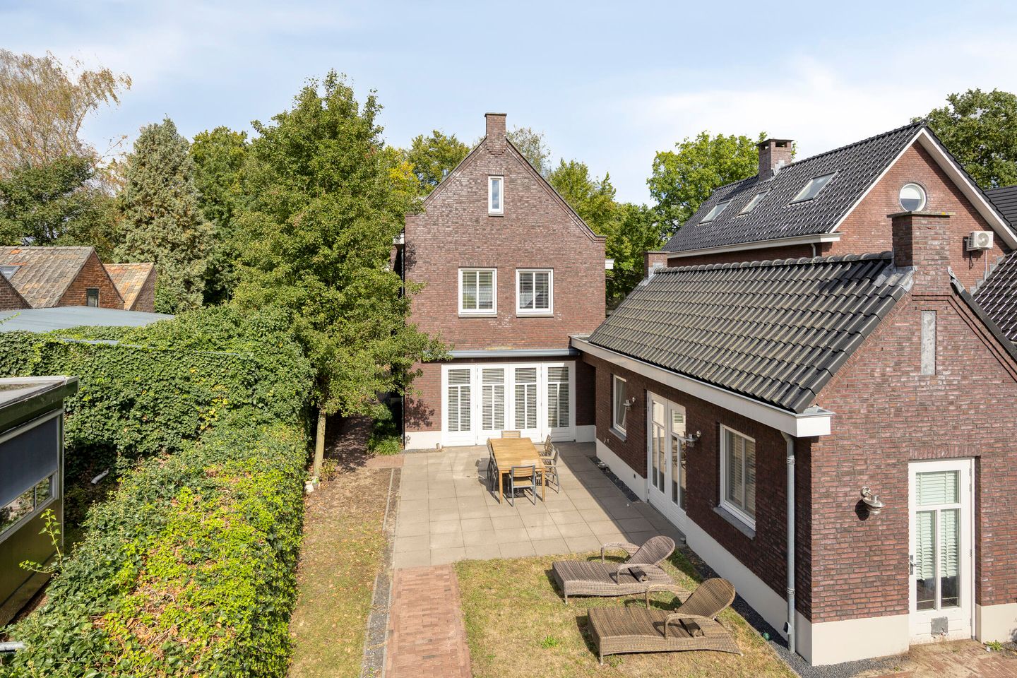 Photo 40 of Zandstraat 2