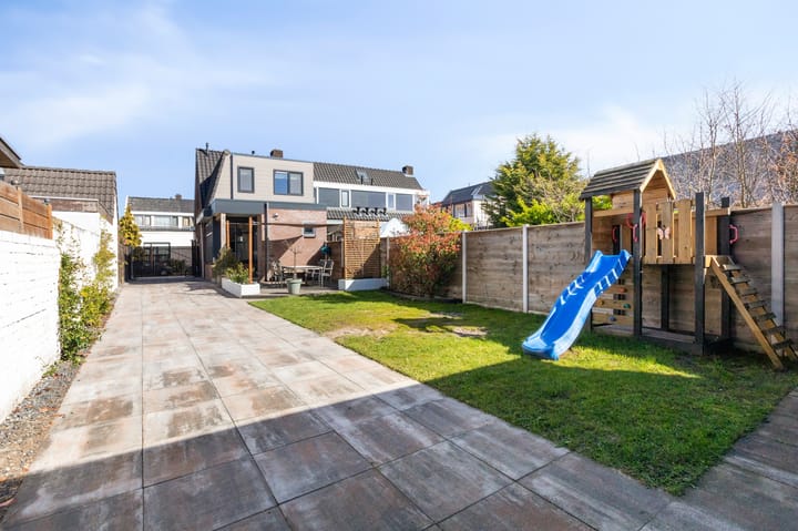 Photo 4 of Looierstraat 11