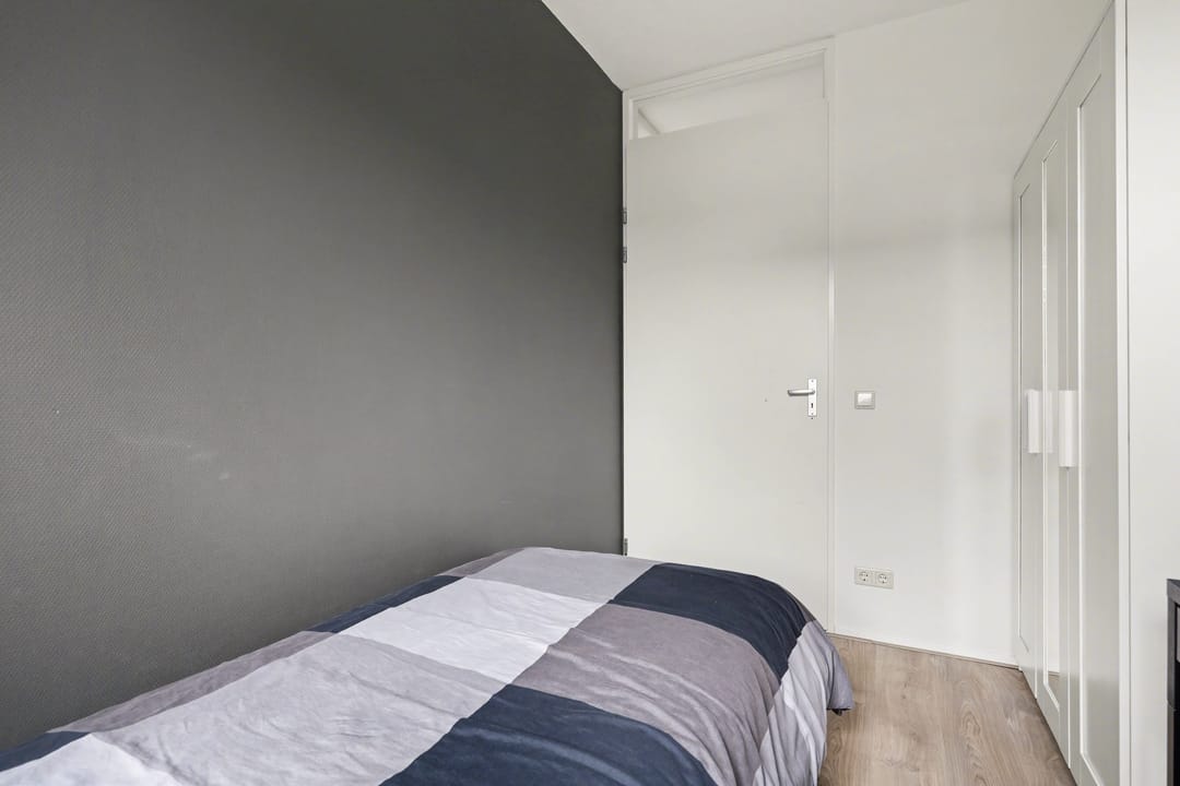 Photo 22 of Amerstraat 40