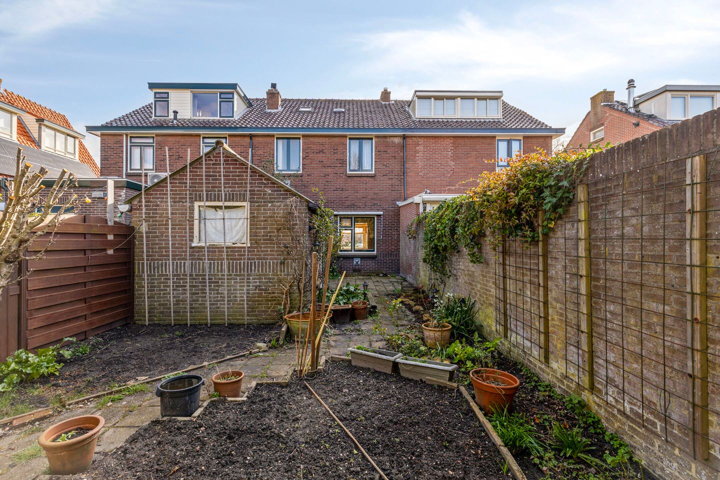 Renovation project with character in quiet Rijnsburg location — 34