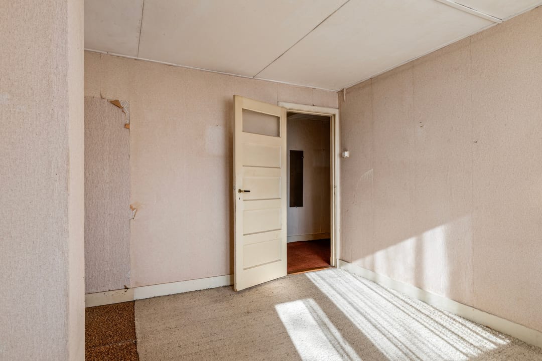 Renovation project with character in quiet Rijnsburg location — 16
