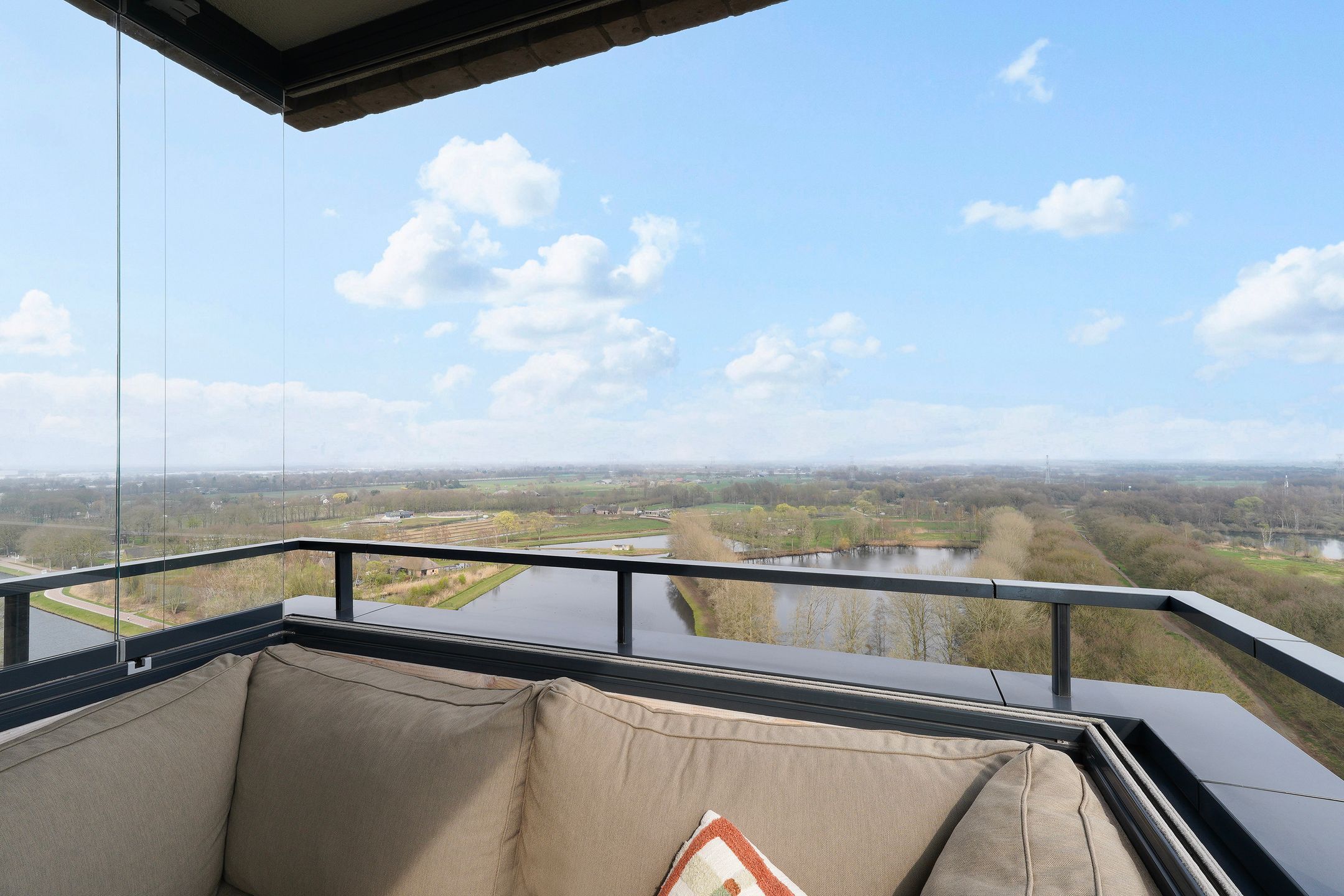 Foto 24 van Twentestraat 222