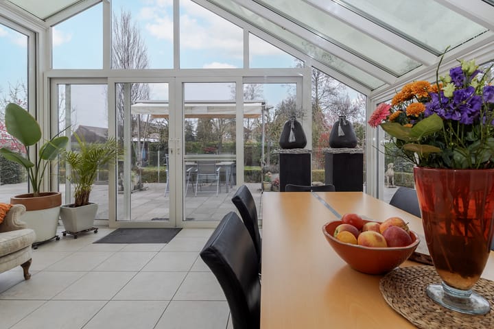 Foto 2 van Kruisweide 19