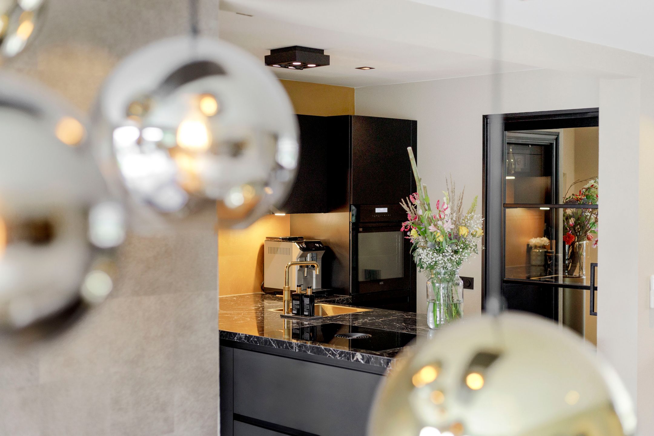 Photo 12 of Hendrik Chabotstraat 4