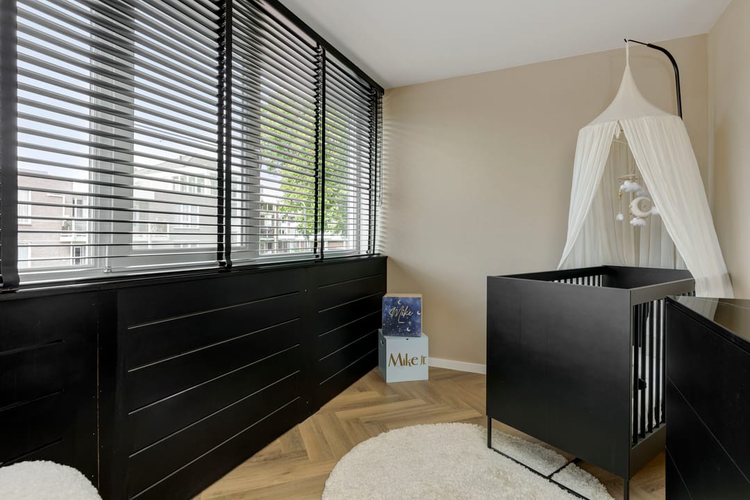 Photo 22 of Hendrik Chabotstraat 4