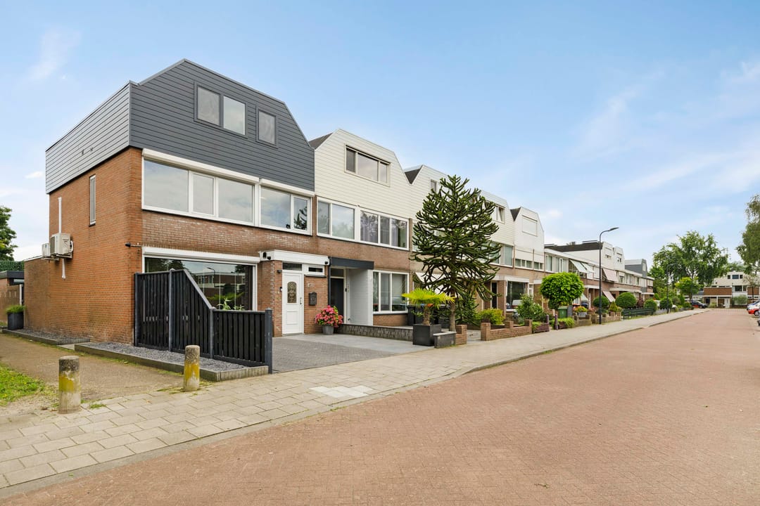 Photo 41 of Hendrik Chabotstraat 4