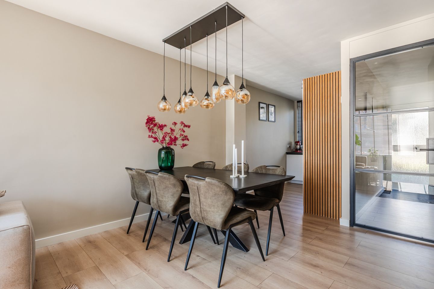 Foto 10 van Hazeleger 49