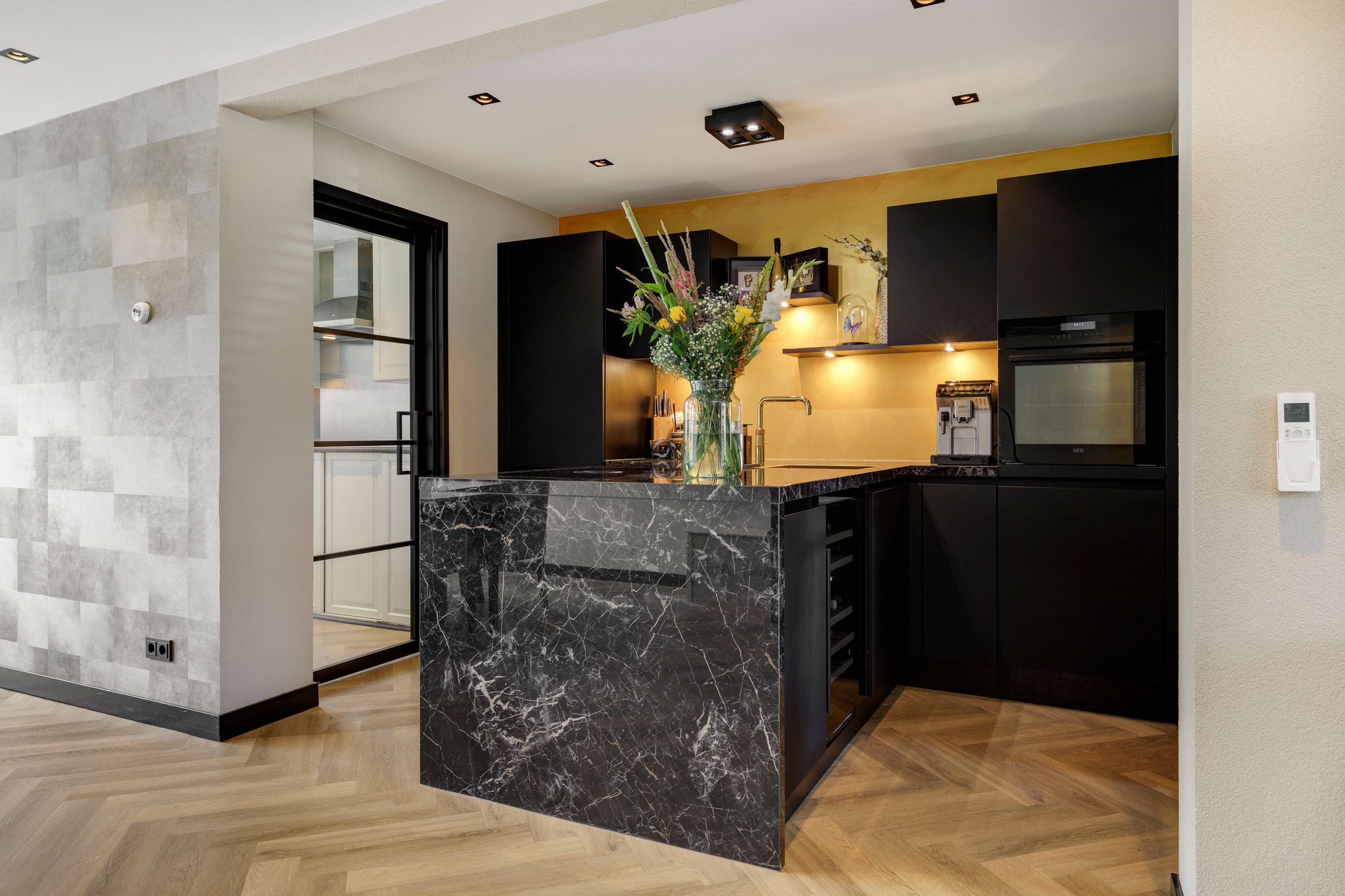 Photo 9 of Hendrik Chabotstraat 4