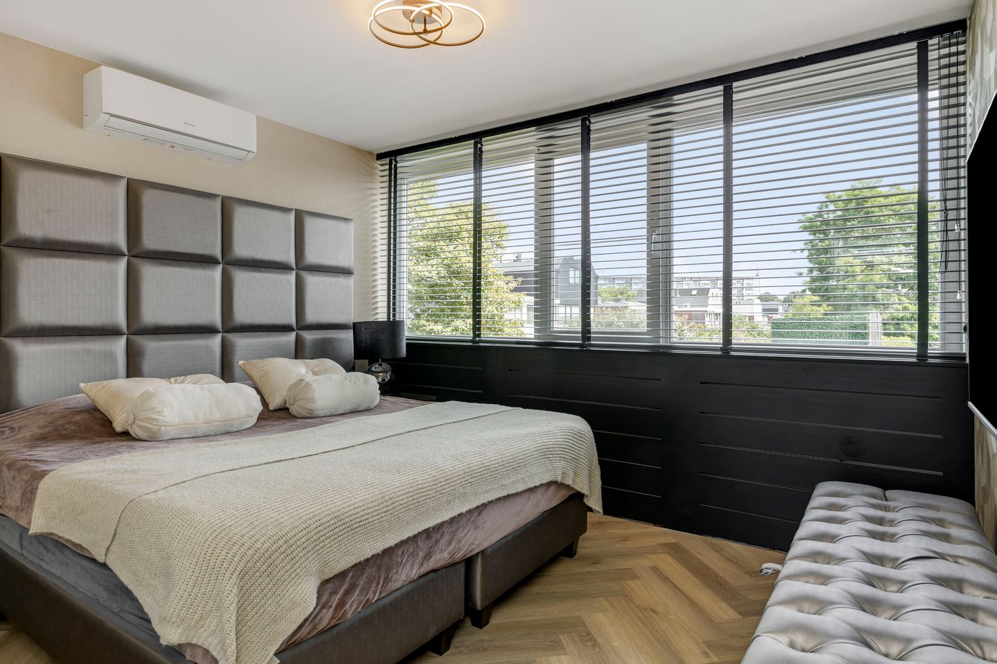 Photo 20 of Hendrik Chabotstraat 4