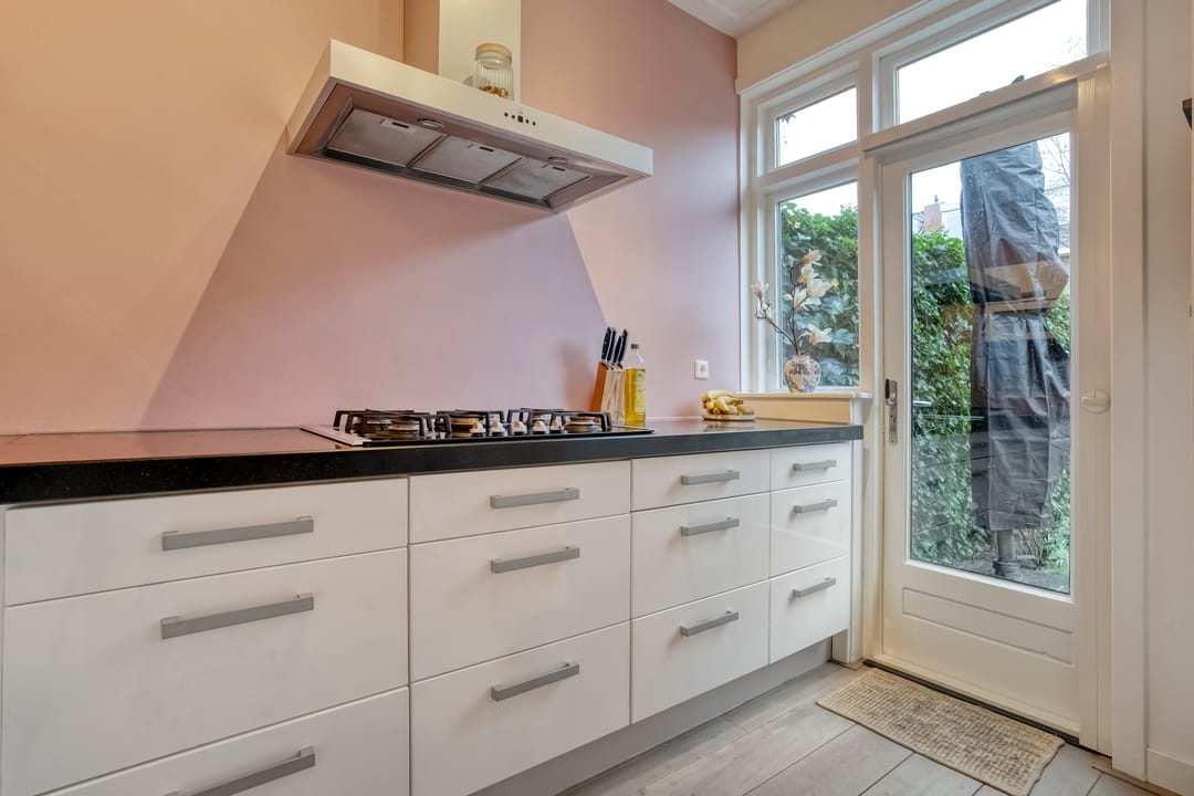 Foto 17 van Brederostraat 107