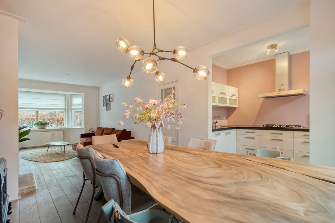 Foto 13 van Brederostraat 107