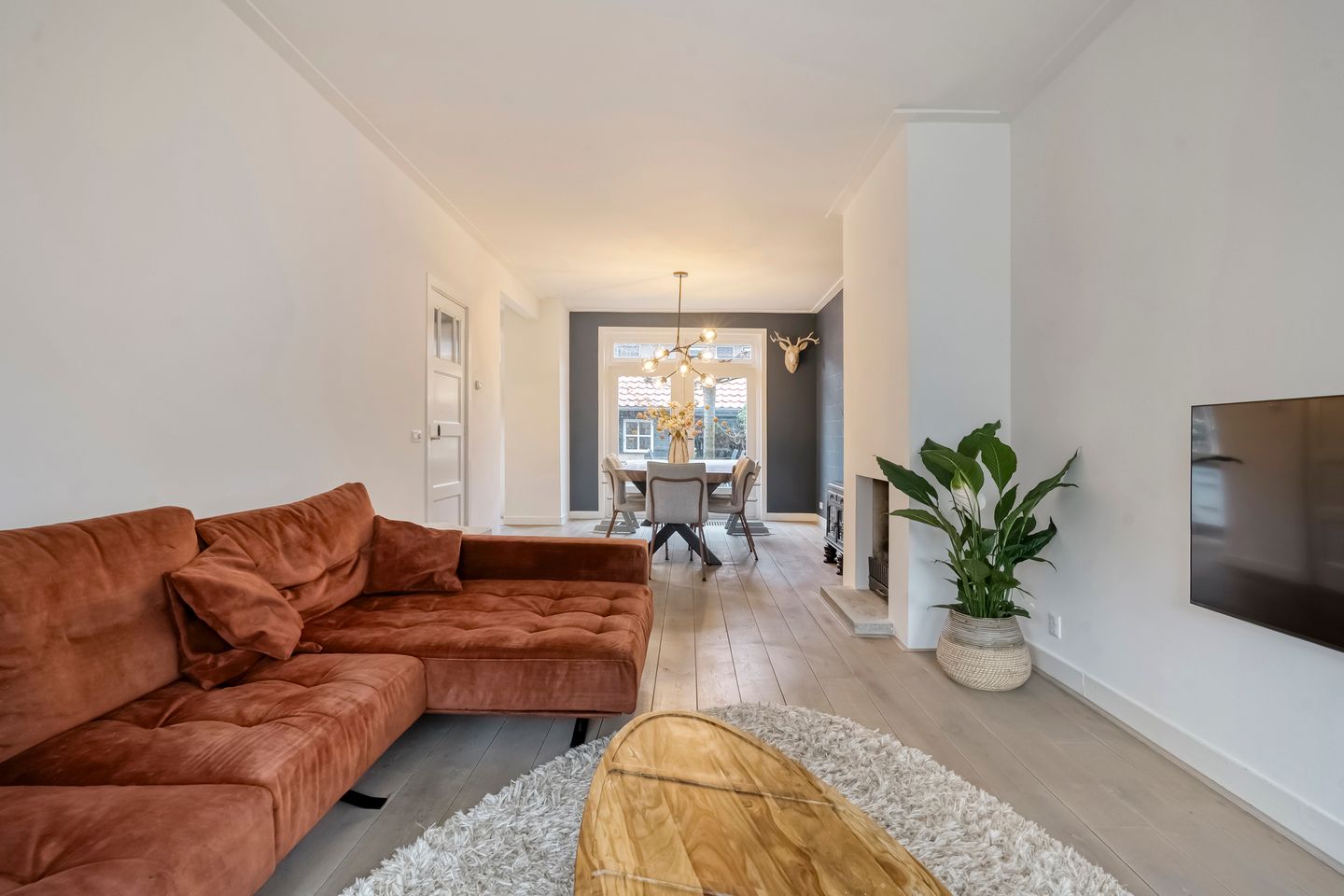 Foto 10 van Brederostraat 107