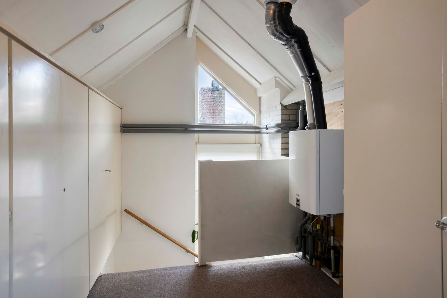 Photo 34 of Heggerank 24