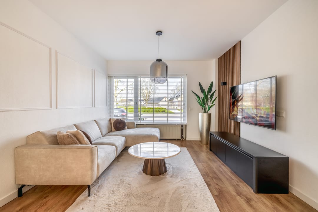 Photo 2 of Kraanvogelstraat 35