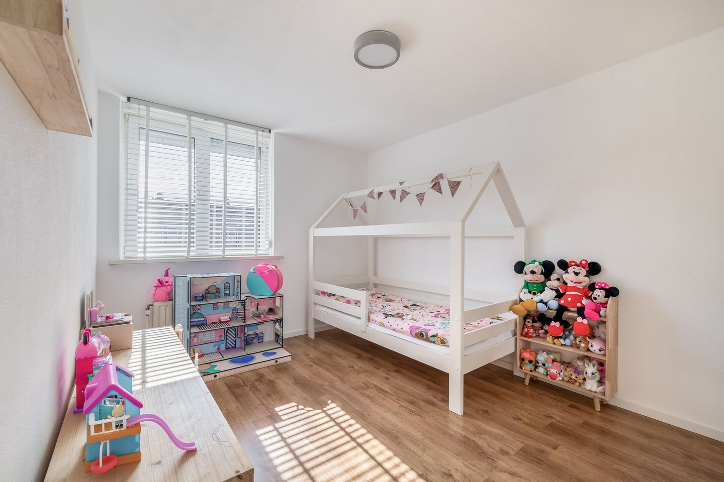 Photo 10 of Kraanvogelstraat 35