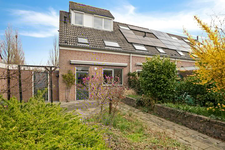 Photo 2 of Engelakker 10