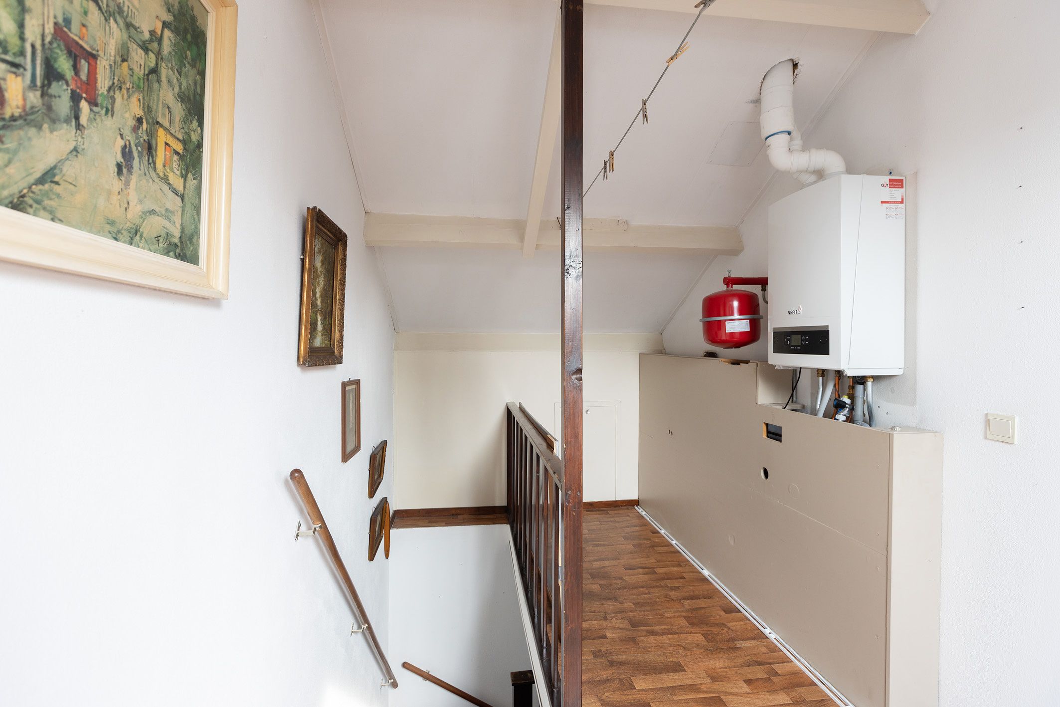 Spacious Corner Residence with Sunny Southeast Garden in Green Hofmaat Neighborhood — 24