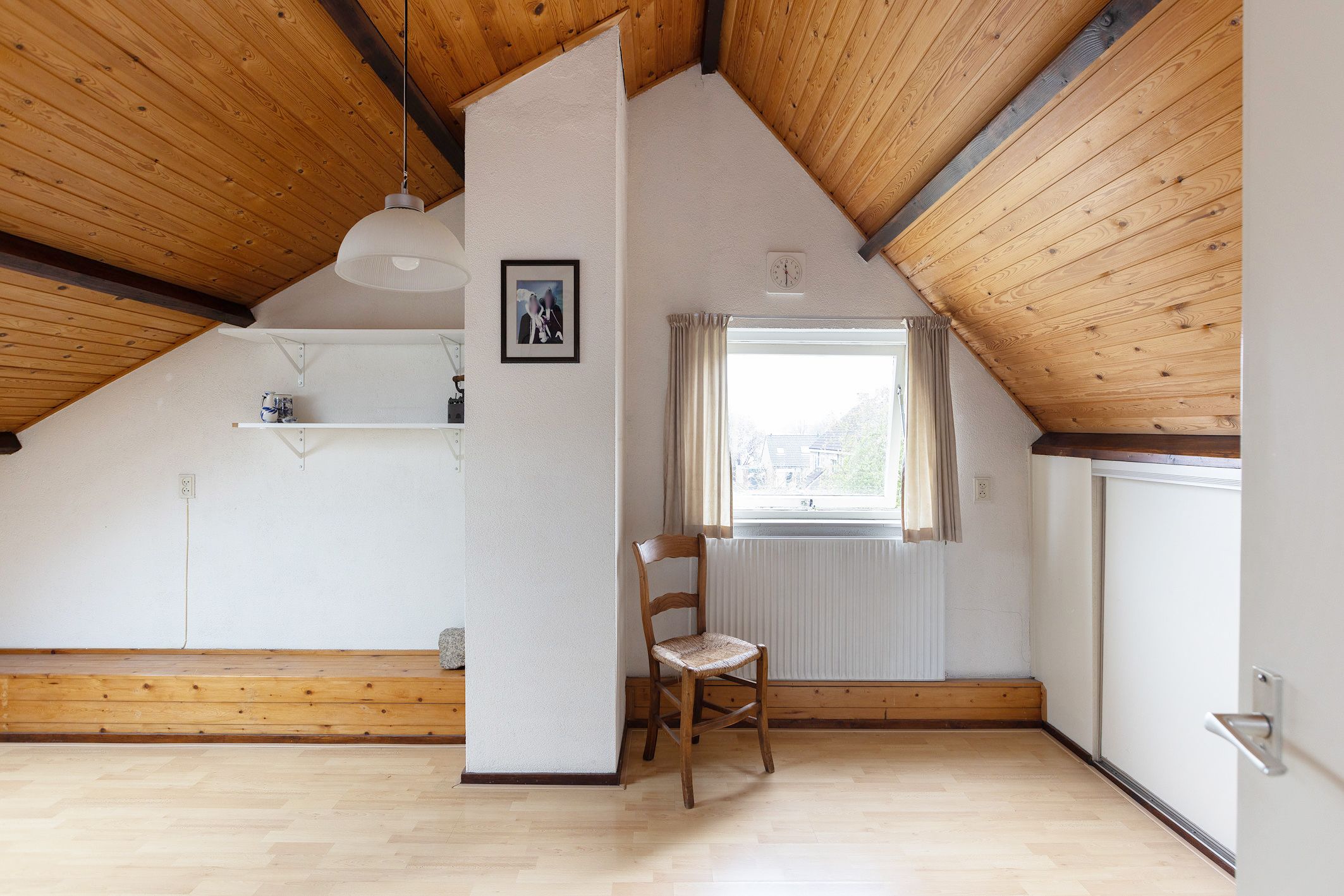 Spacious Corner Residence with Sunny Southeast Garden in Green Hofmaat Neighborhood — 27