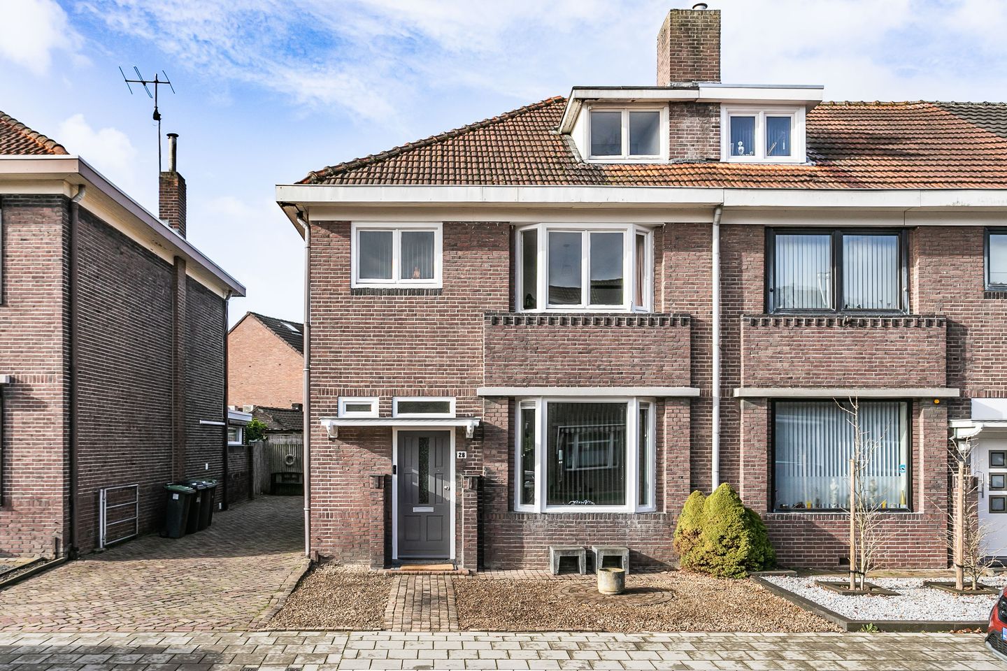 Photo 1 of Eduard Wintgensstraat 26