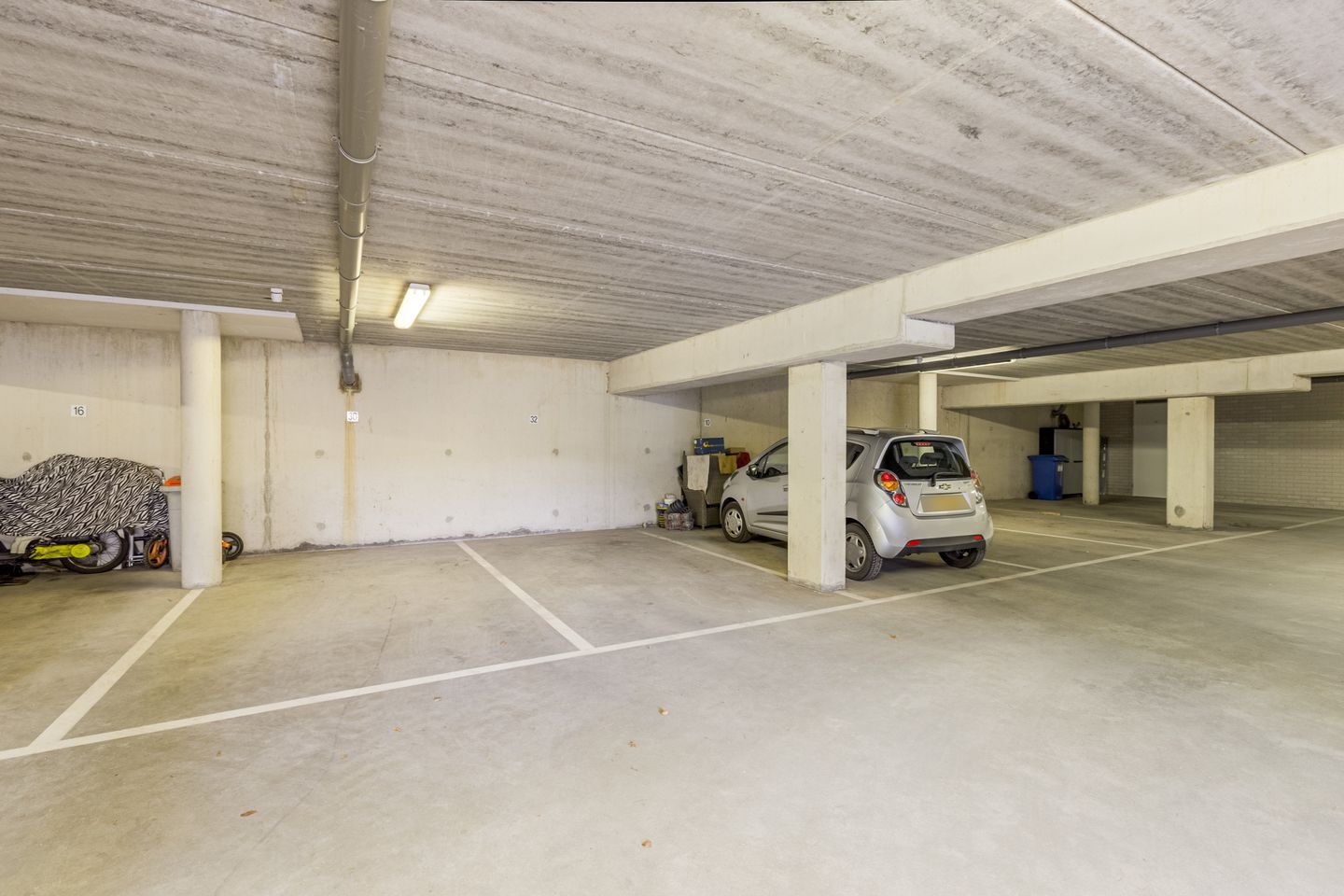 Photo 25 of Ossenwaard 32