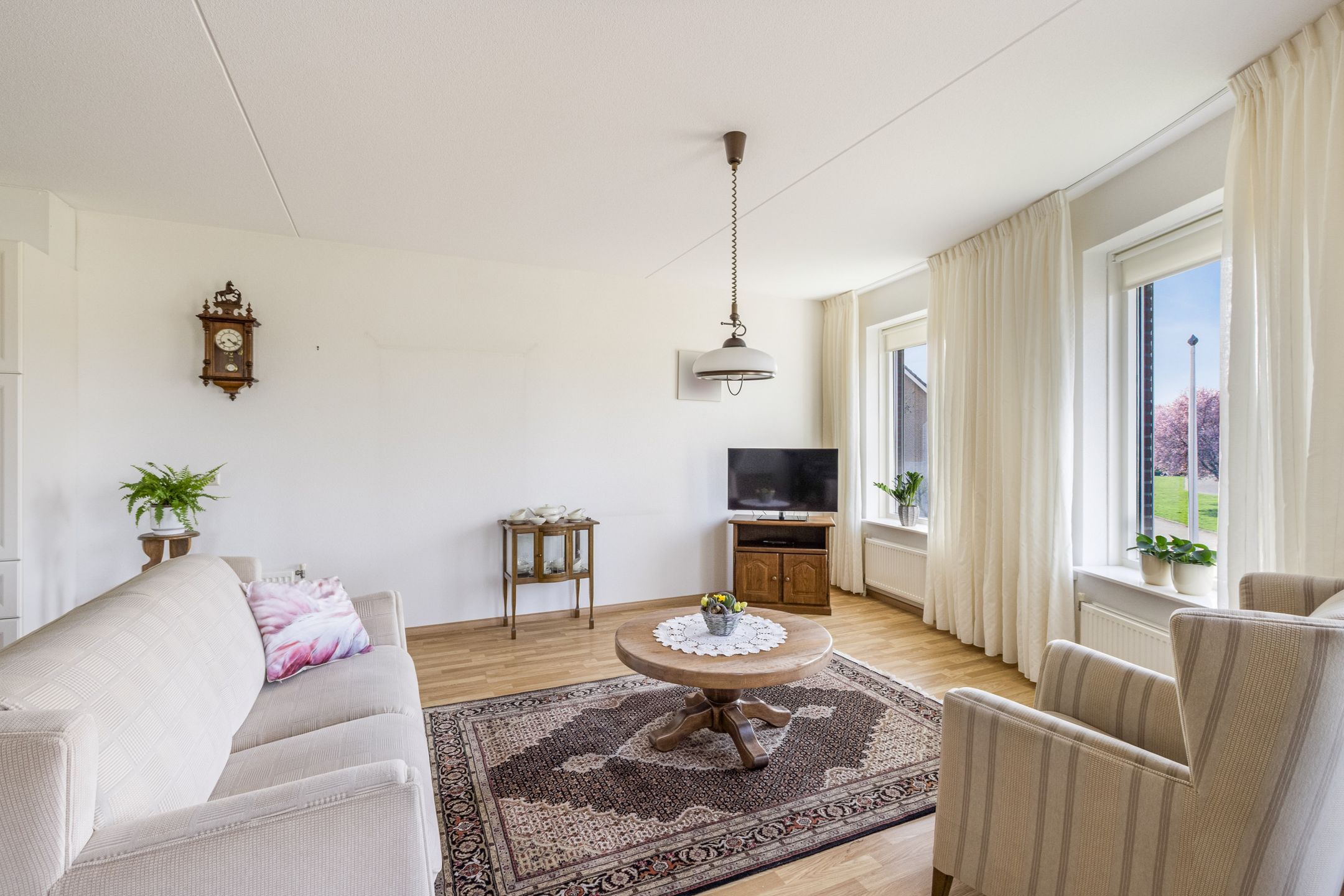 Photo 9 of Ossenwaard 32