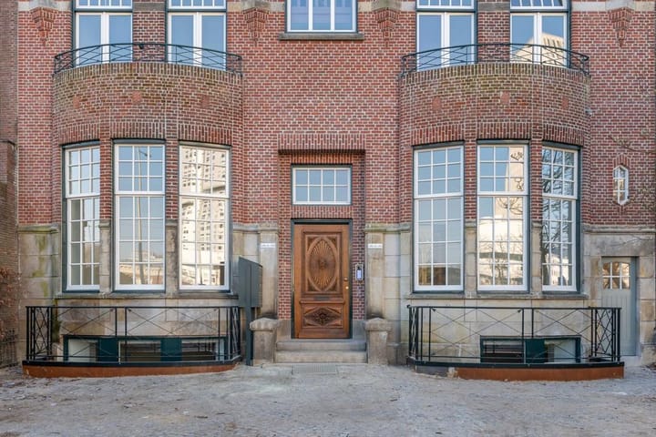 Photo 3 of Westzeedijk 138-C