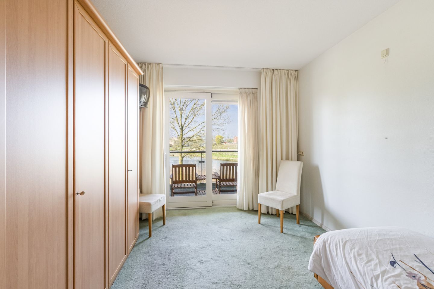 Photo 19 of Ossenwaard 32