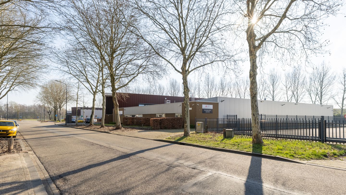 View photo 3 of Achterdijk 33