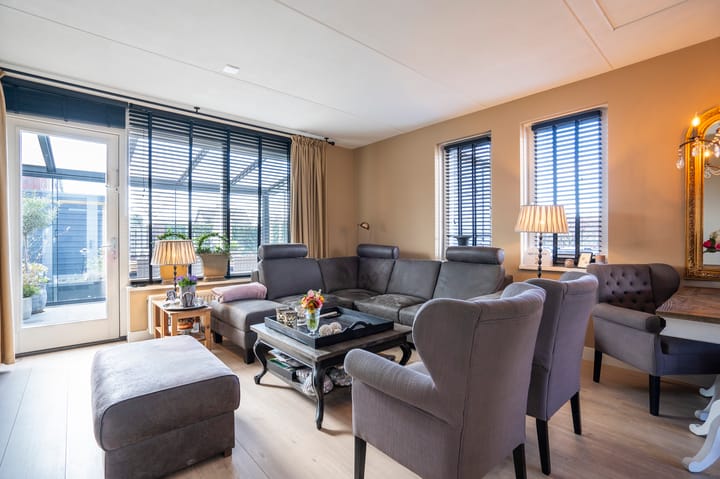 Photo 2 of Vervoornlaan 39