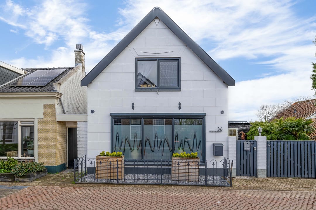 Photo 7 of Noordeinde 36